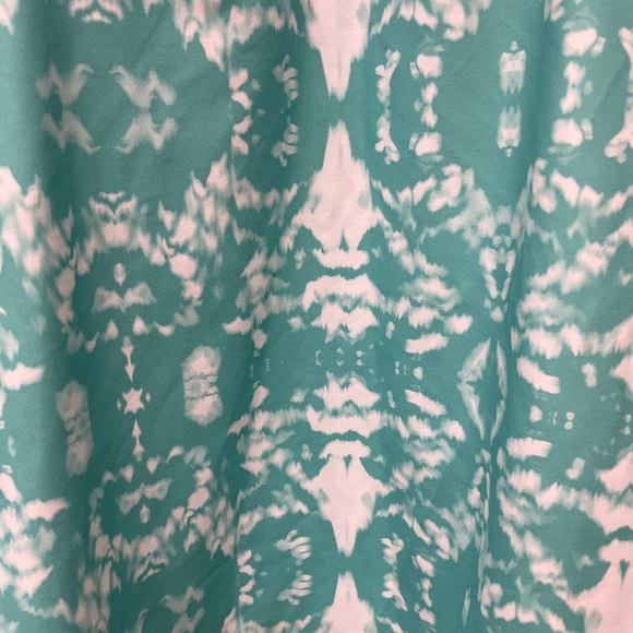 Fabletics Zion Tank with Built in Bra Small/6 BRAND NEW - Picture 8 of 10